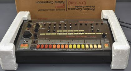 Roland-The nearest-mint TR-808 for decades
